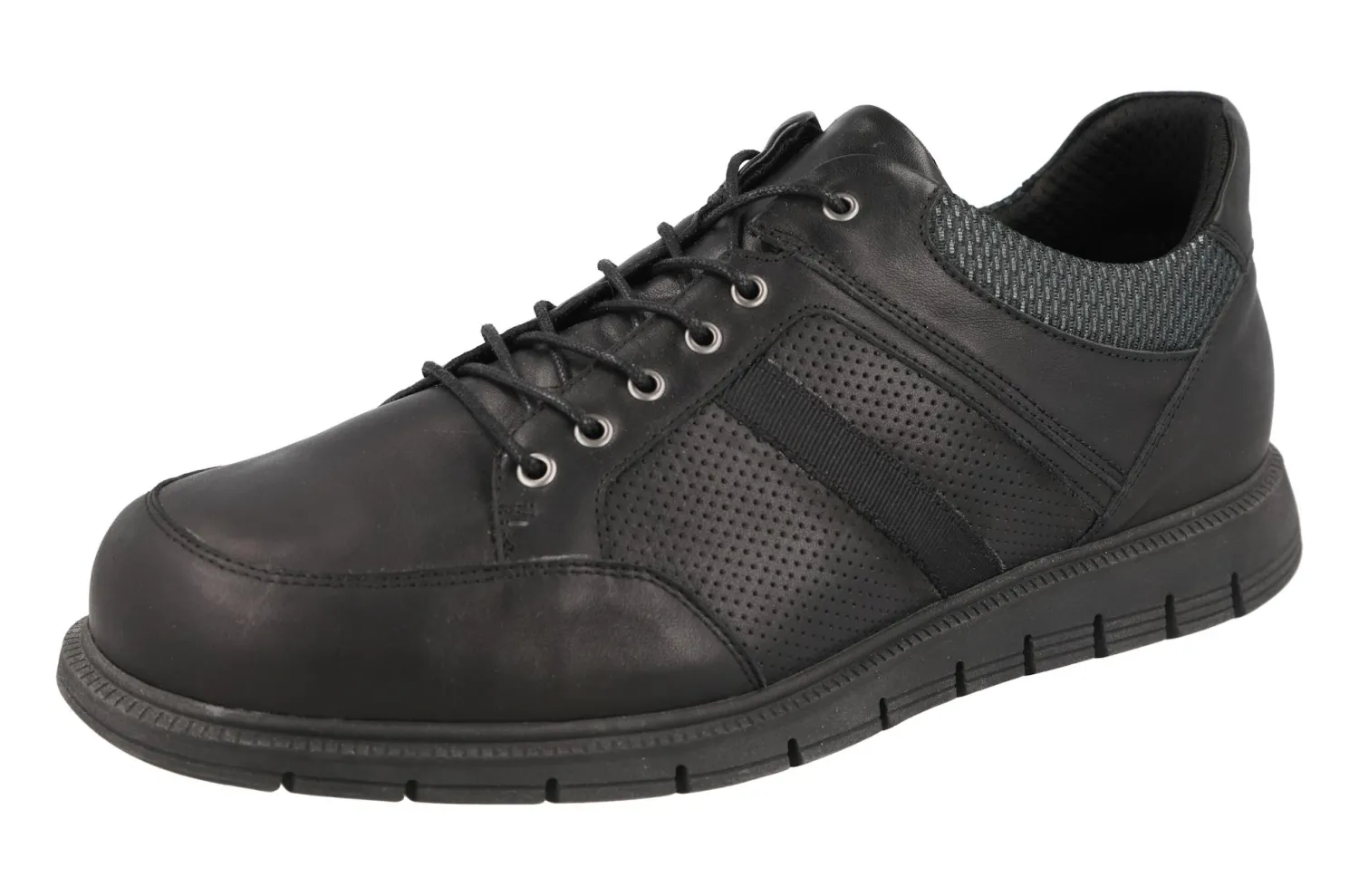 Mens Wide Fit Lace Up Trainer Style Casual Shoes - Caspian<DB Wider Fit Shoes New