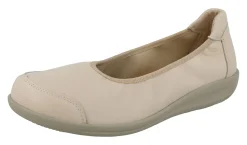 Womens Wide Fit Stretch Pump Court Flat Shoes - Whitethroat<DB Wider Fit Shoes Fashion